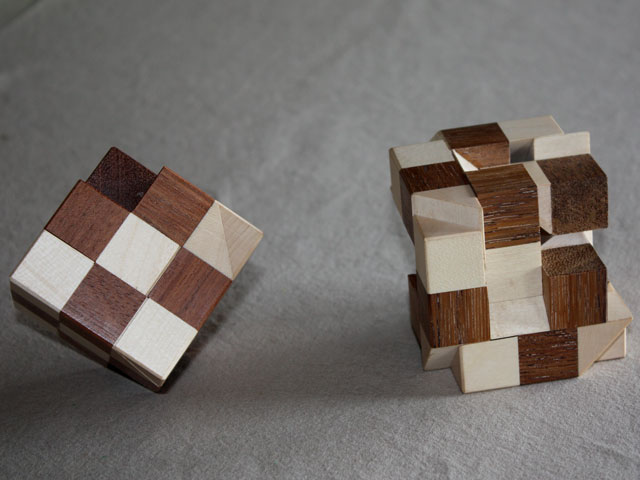 6 piece sliding cube