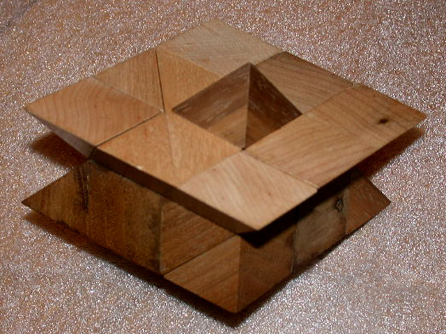 the Dual Rhombic Pyramid